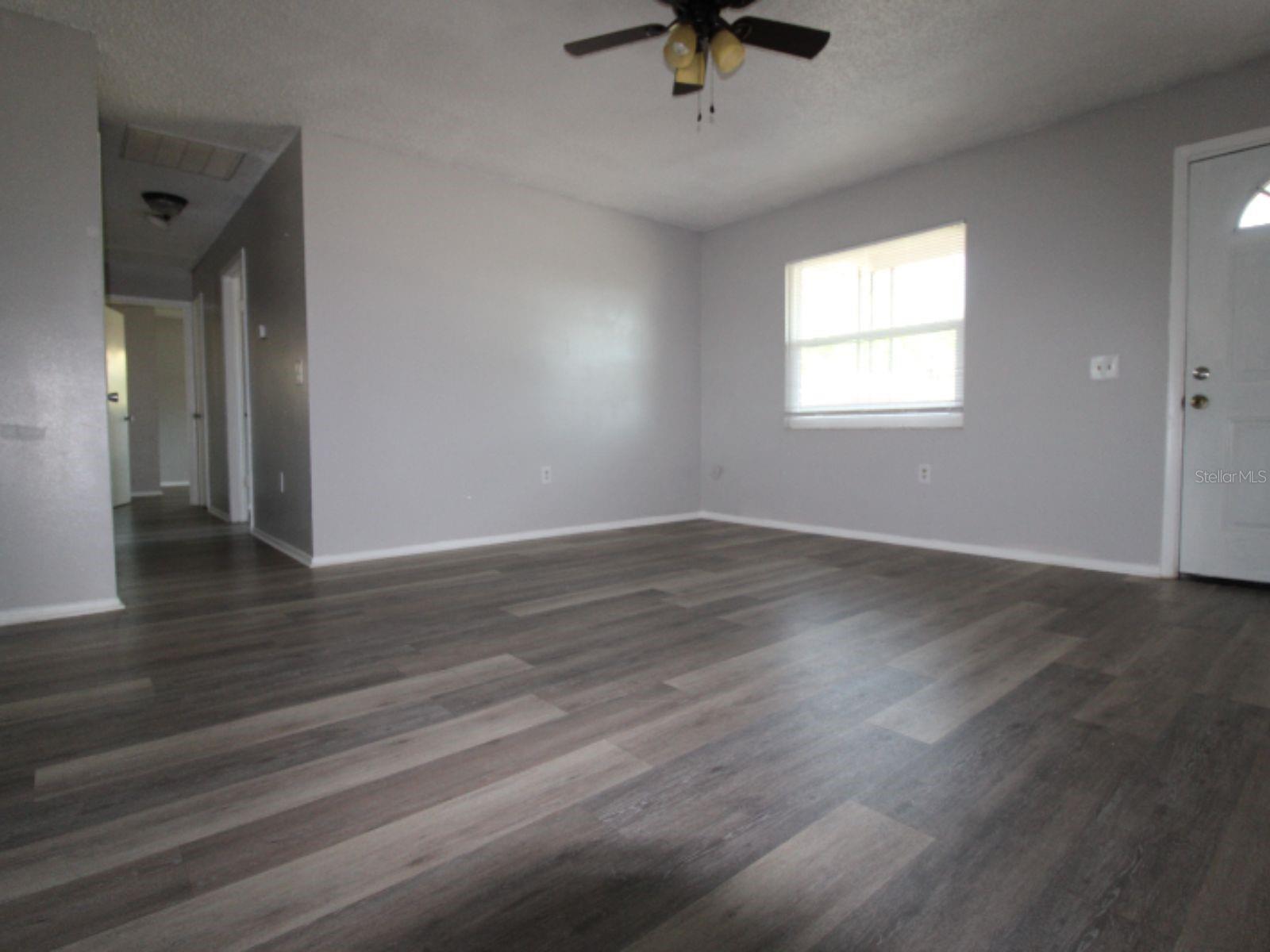 Image 3 of 4 For 2105 Blossom Court