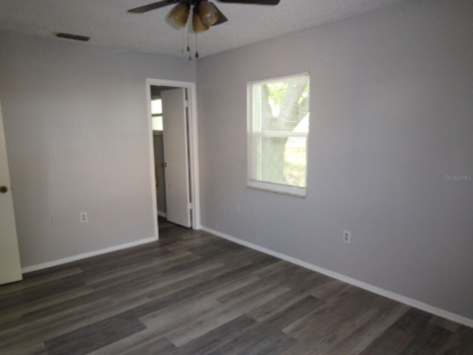 Image 4 of 4 For 2105 Blossom Court