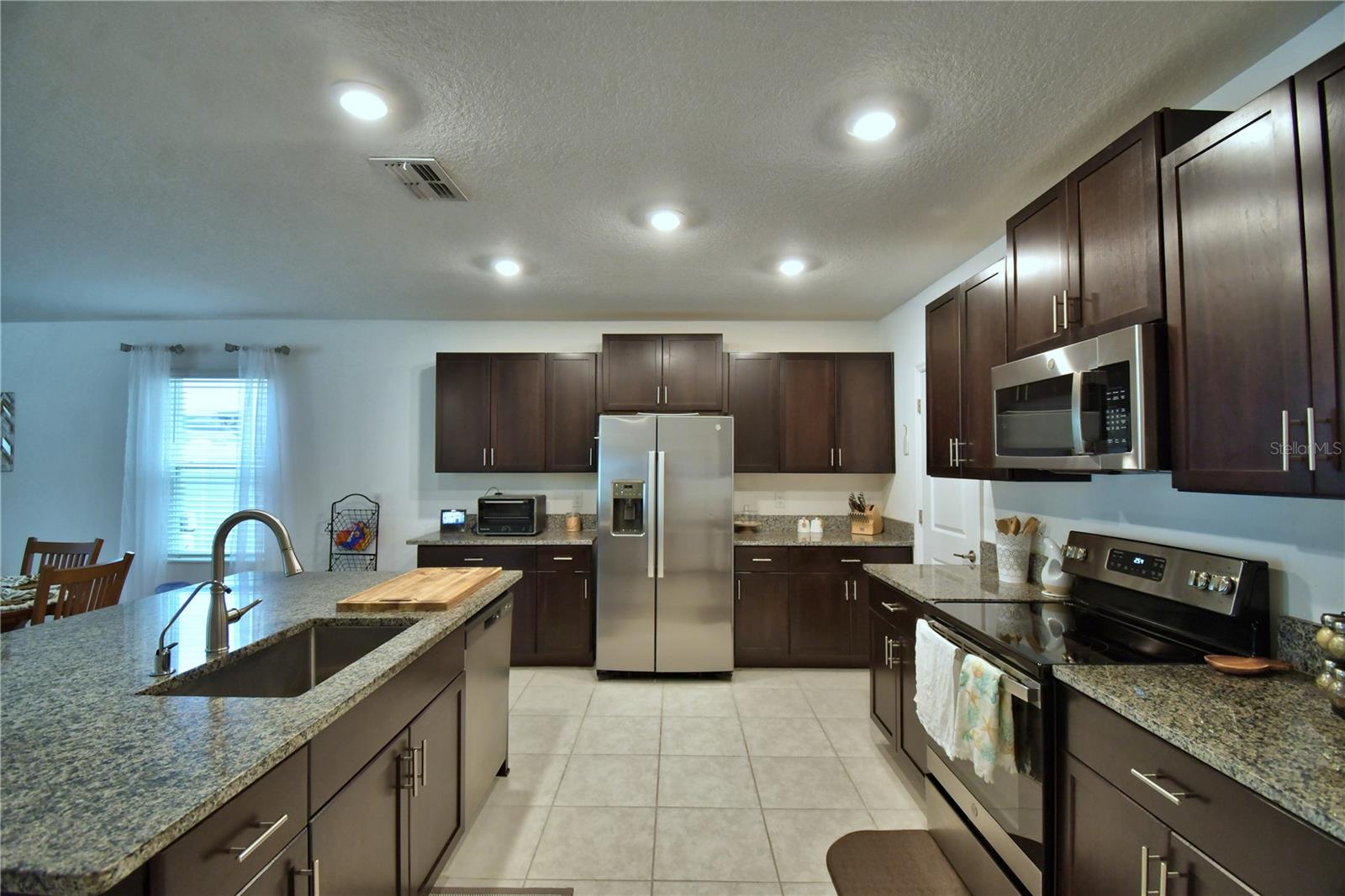 Image 13 of 46 For 4400 Trotters Way