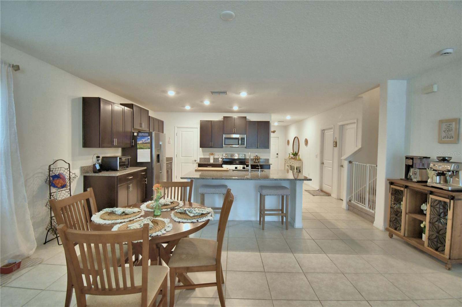 Image 17 of 46 For 4400 Trotters Way