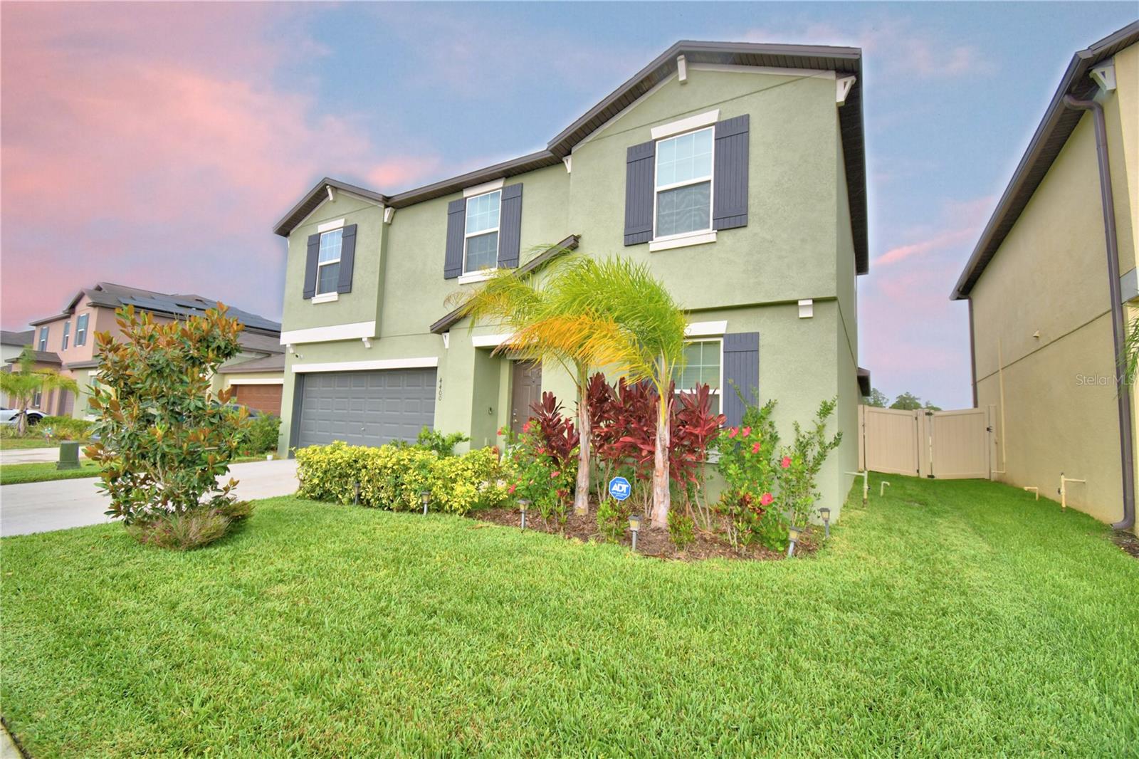 Image 4 of 46 For 4400 Trotters Way