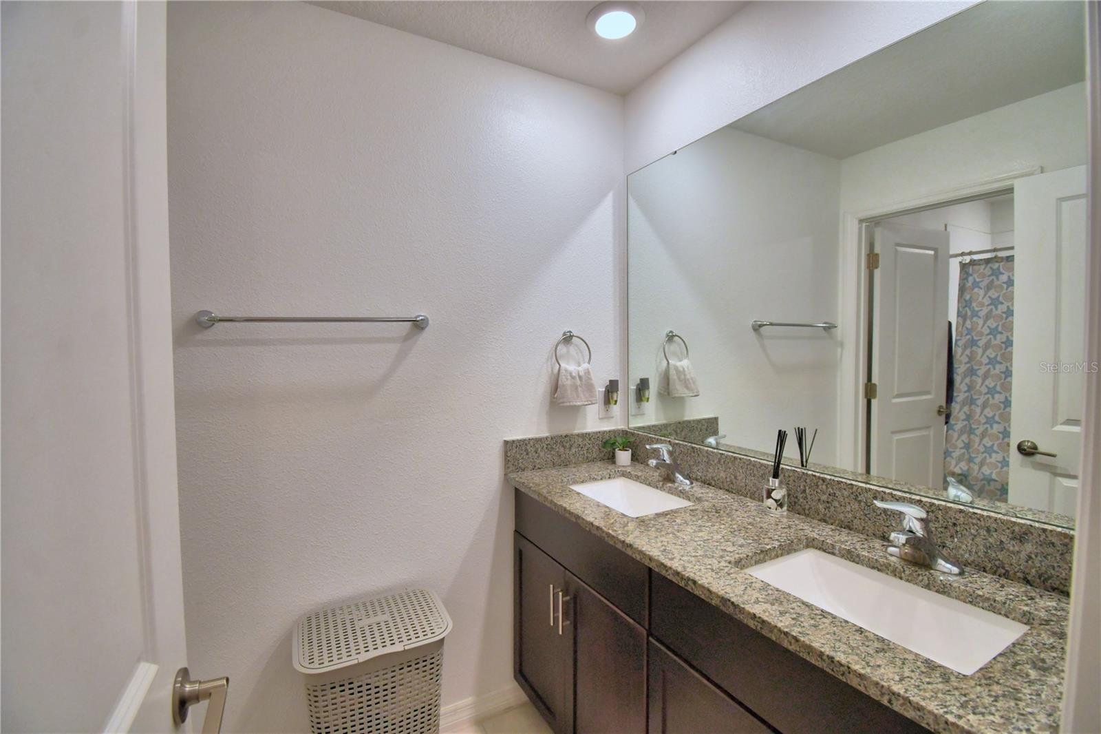 Image 40 of 46 For 4400 Trotters Way