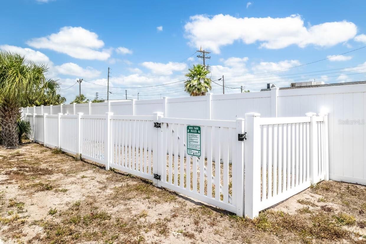 Image 17 of 21 For 21380 Hwy 27  115