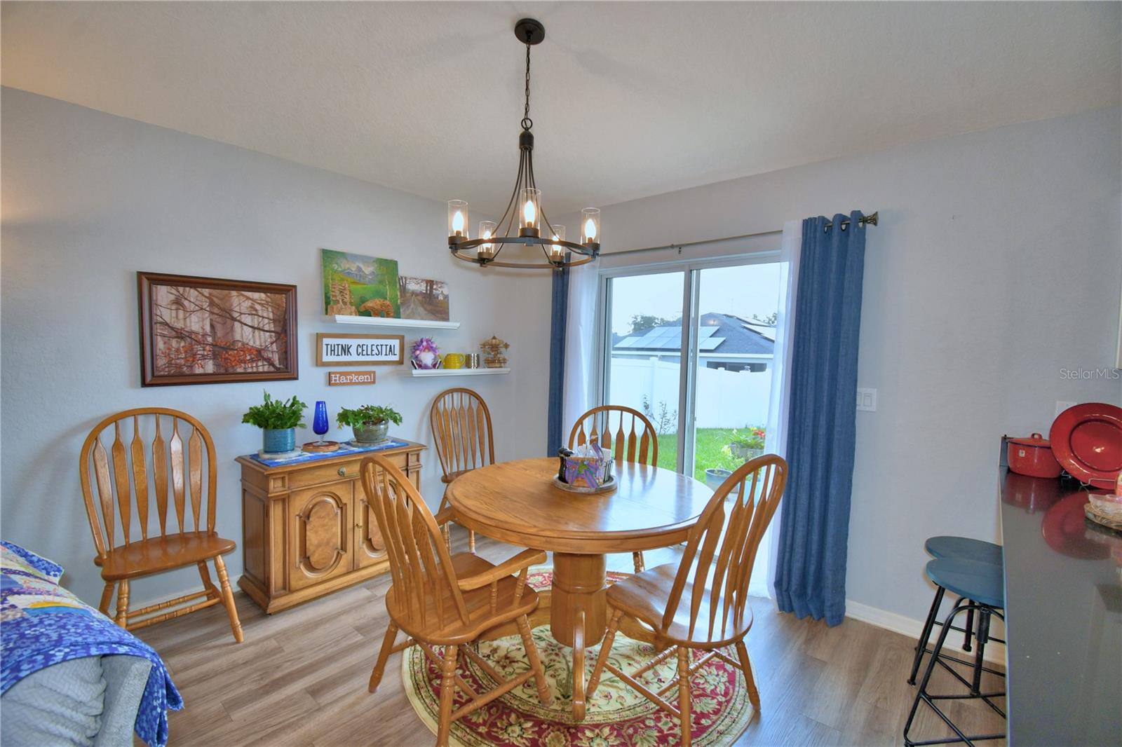 Image 11 of 28 For 879 Orleans Drive