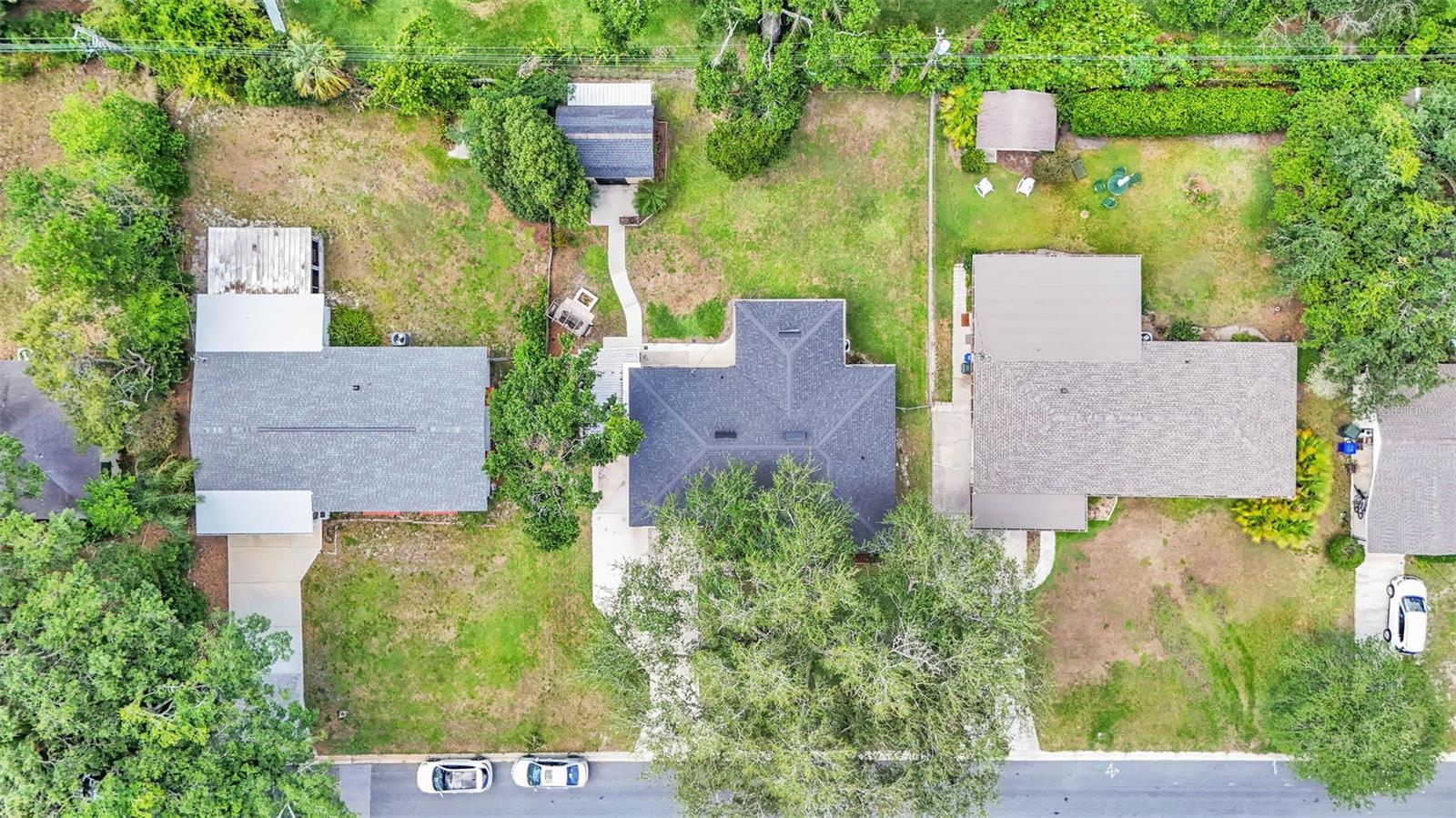 Image 10 of 42 For 616 Oriole Drive