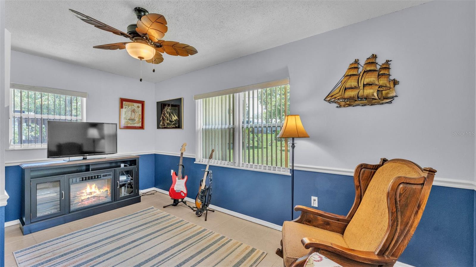 Image 20 of 42 For 616 Oriole Drive