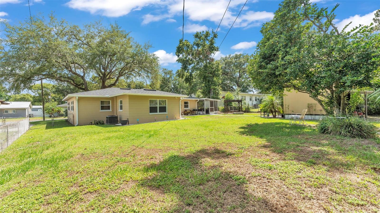 Image 39 of 42 For 616 Oriole Drive
