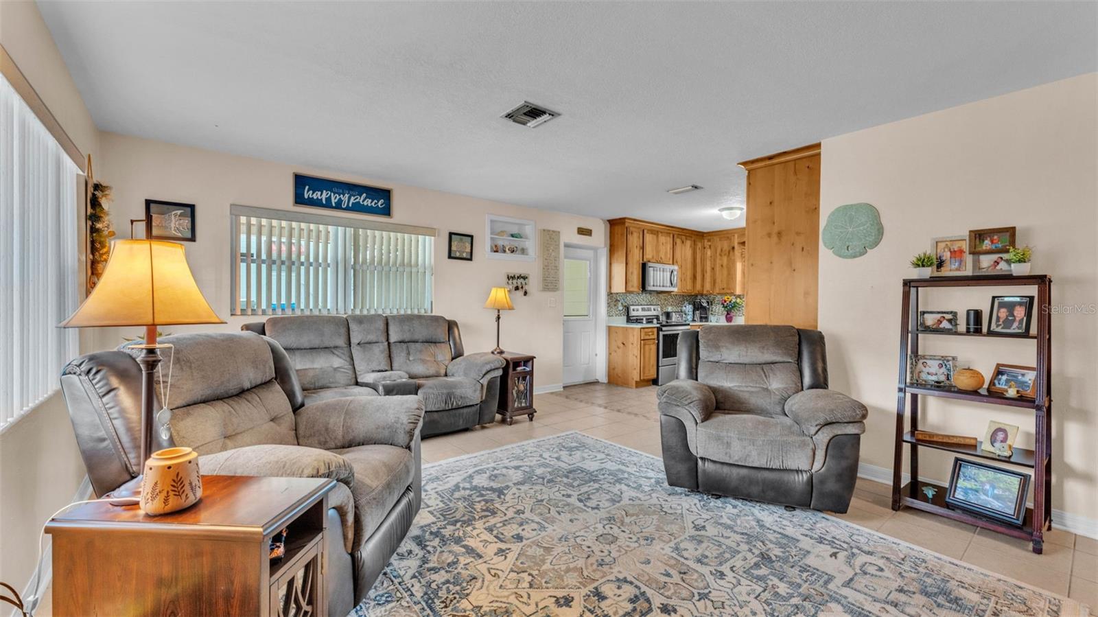 Image 41 of 42 For 616 Oriole Drive