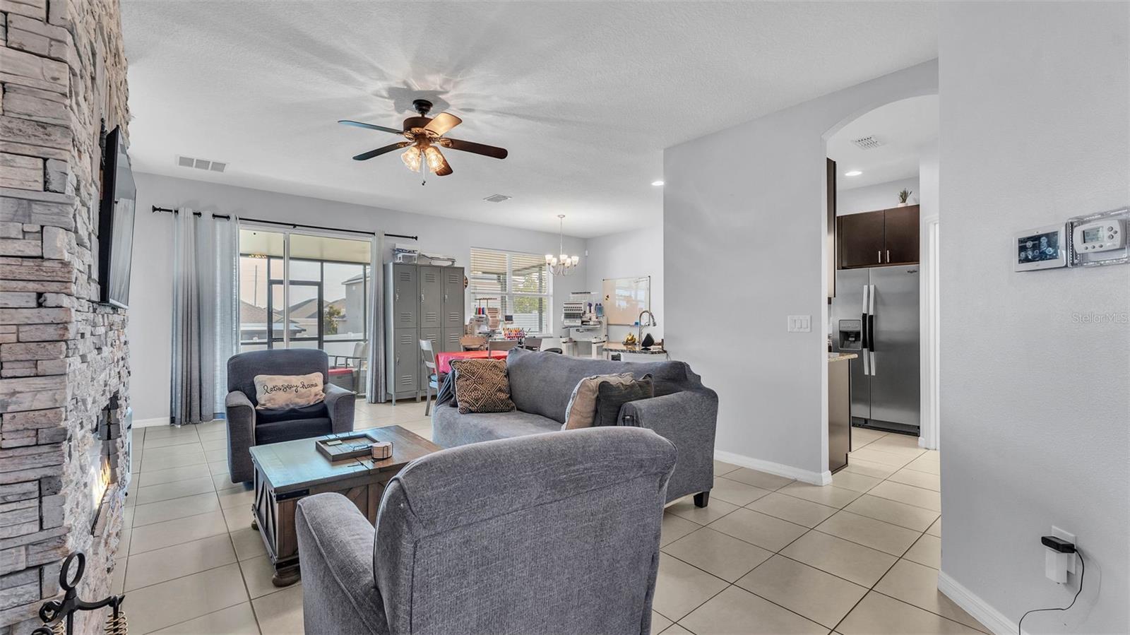 Image 13 of 46 For 428 Aragosa Drive