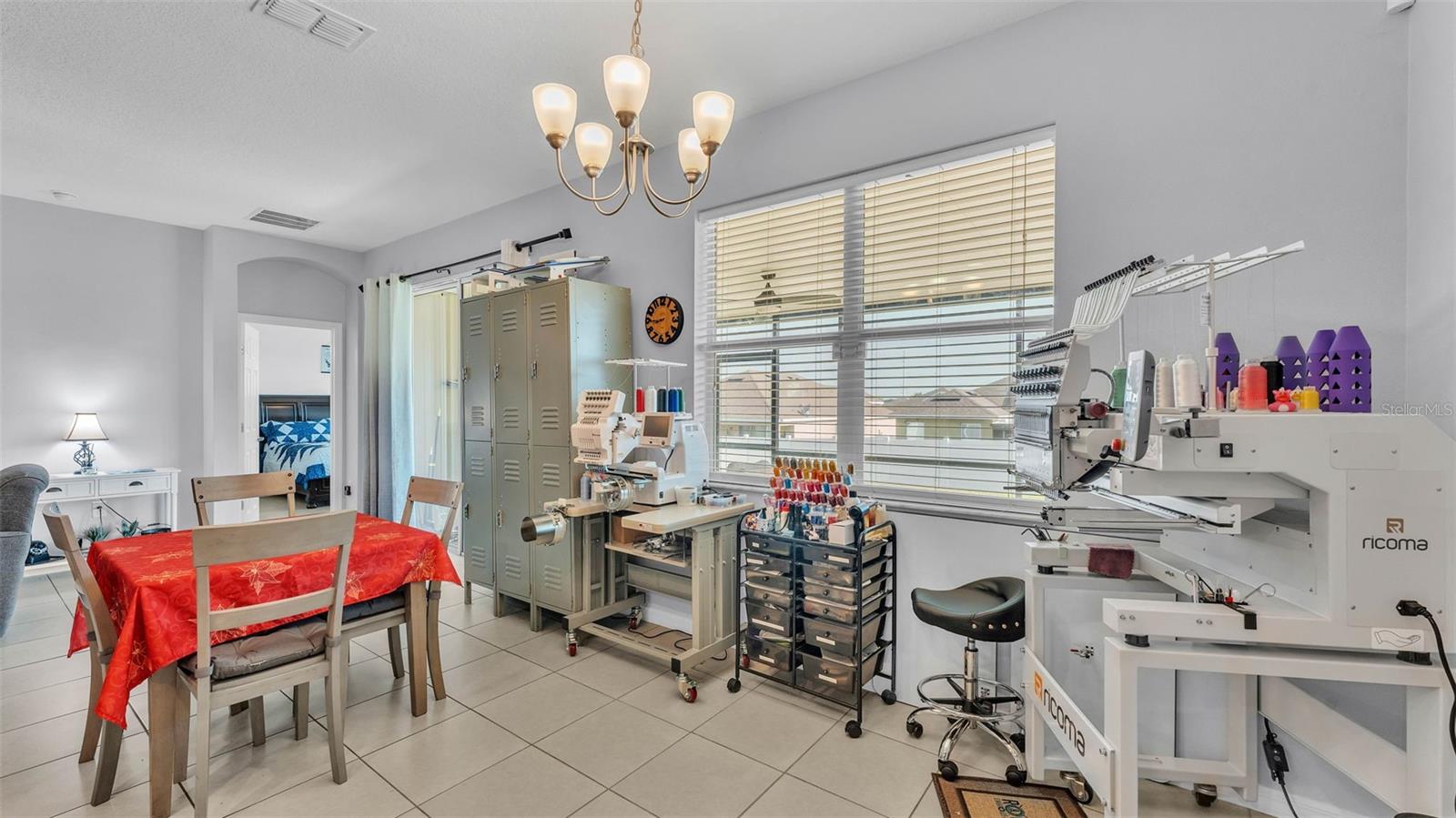 Image 19 of 46 For 428 Aragosa Drive
