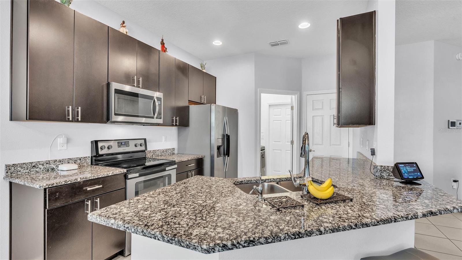 Image 21 of 46 For 428 Aragosa Drive