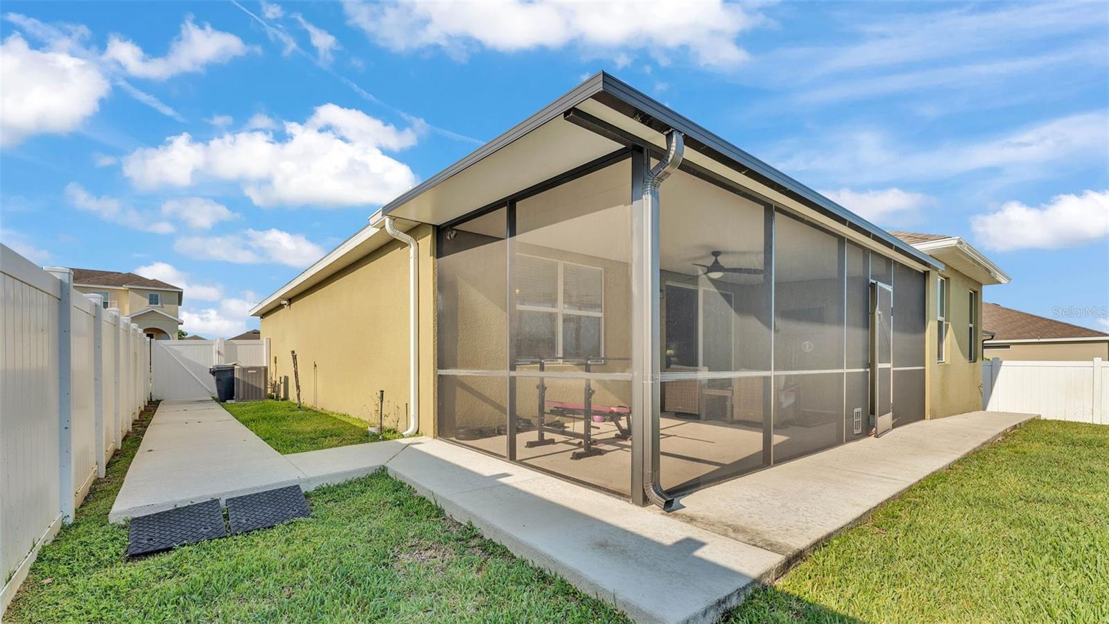 Image 38 of 46 For 428 Aragosa Drive