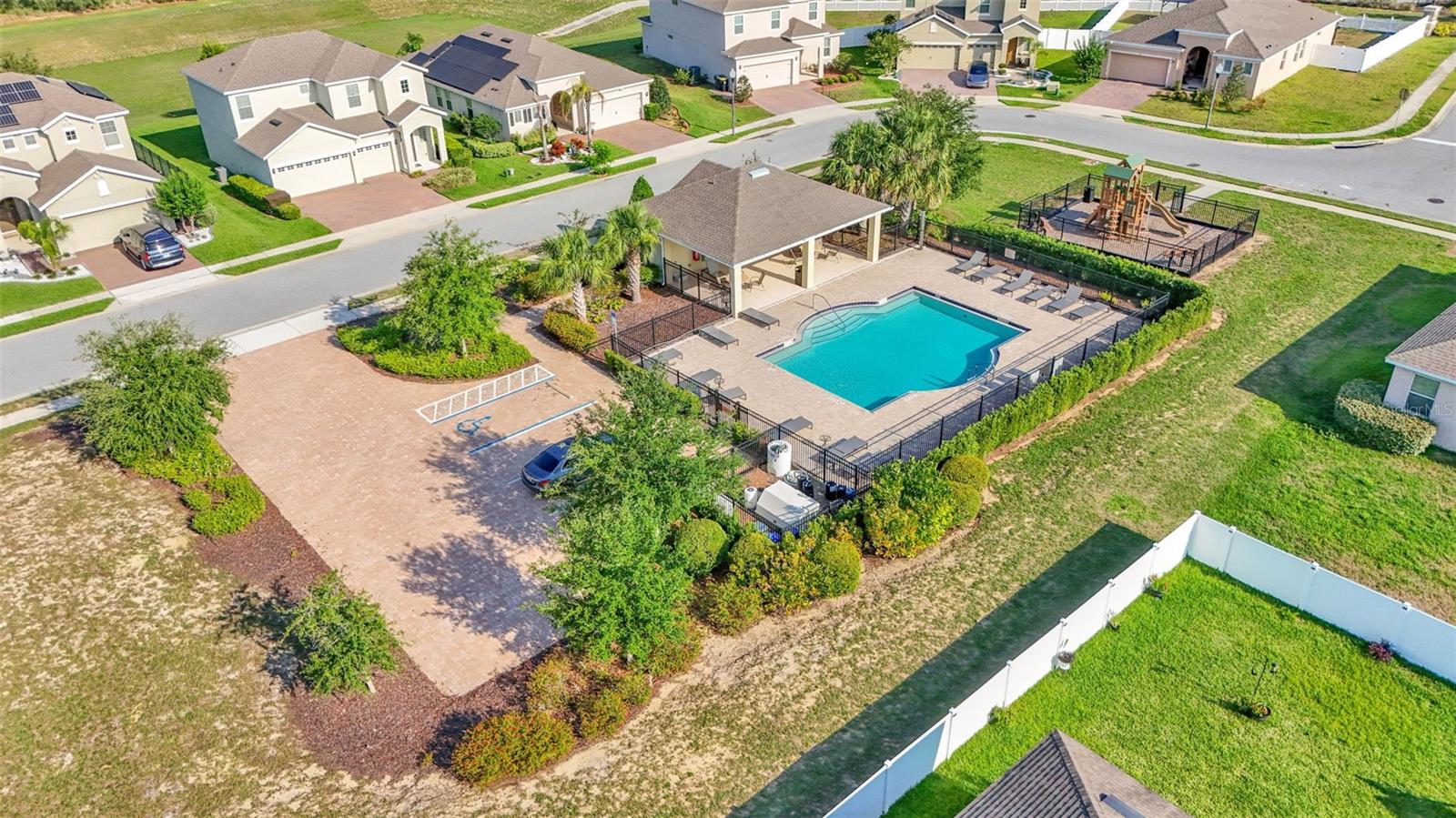 Image 42 of 46 For 428 Aragosa Drive