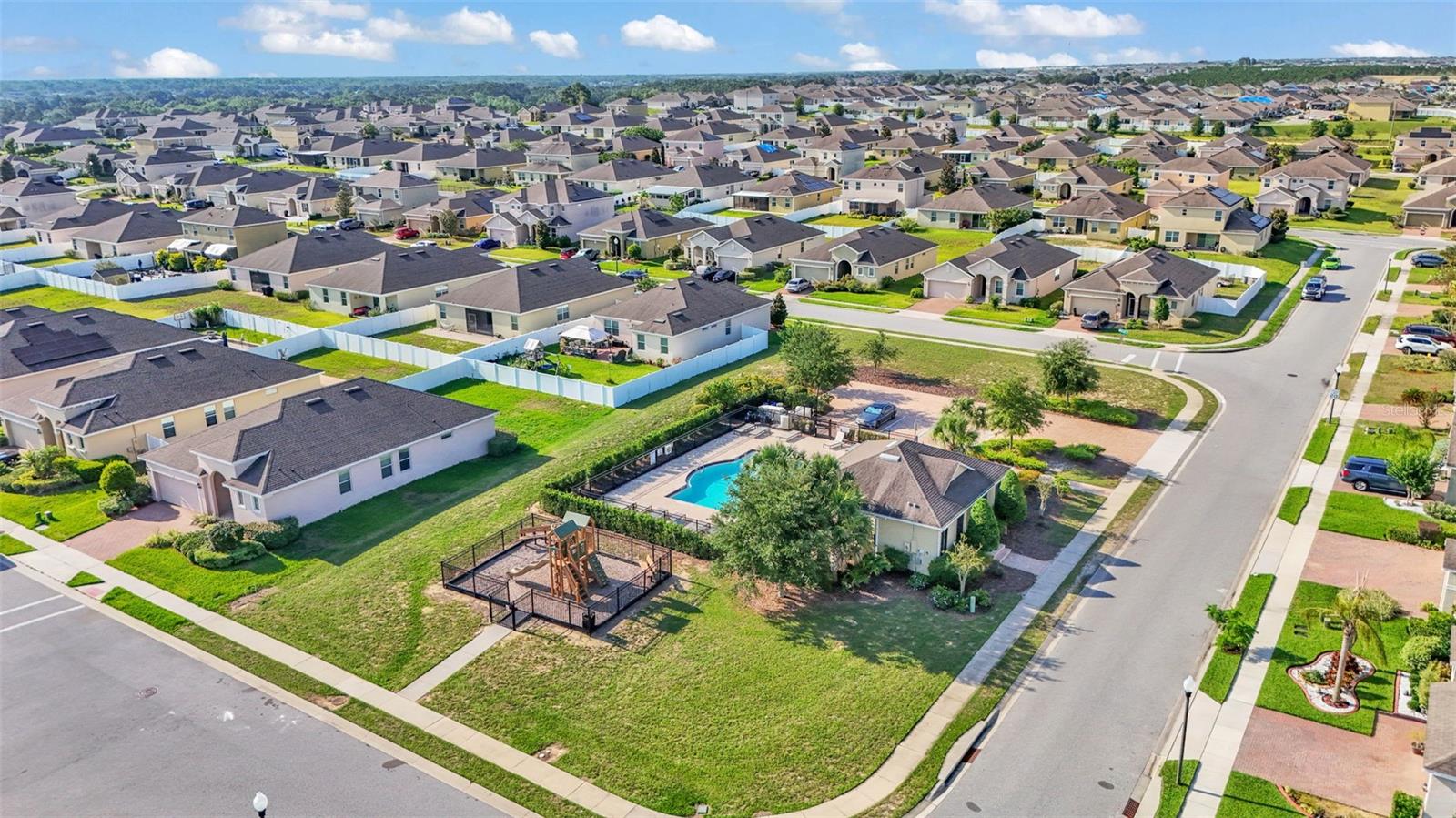 Image 45 of 46 For 428 Aragosa Drive