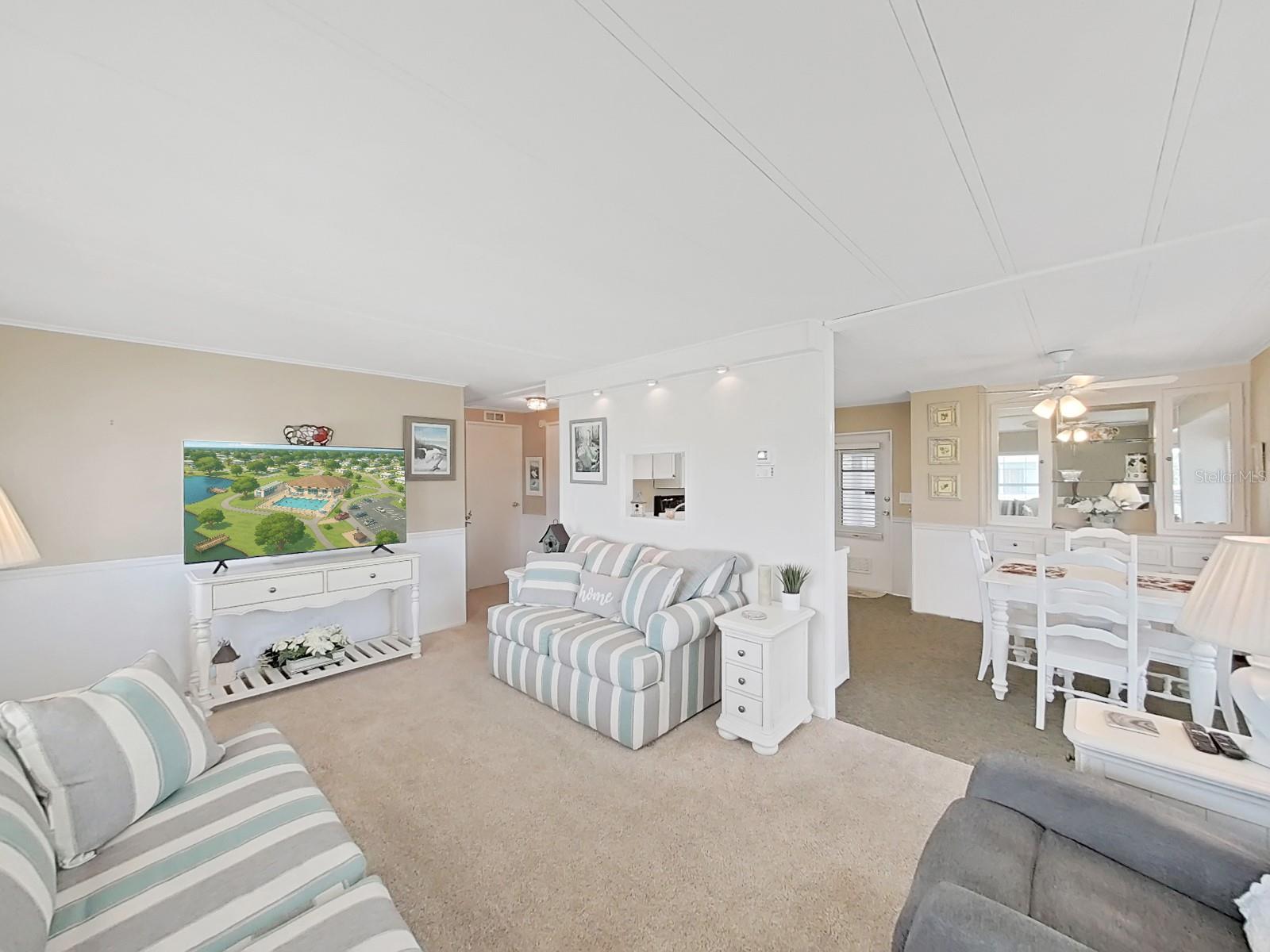 Image 14 of 48 For 4859 Foxwood Blvd