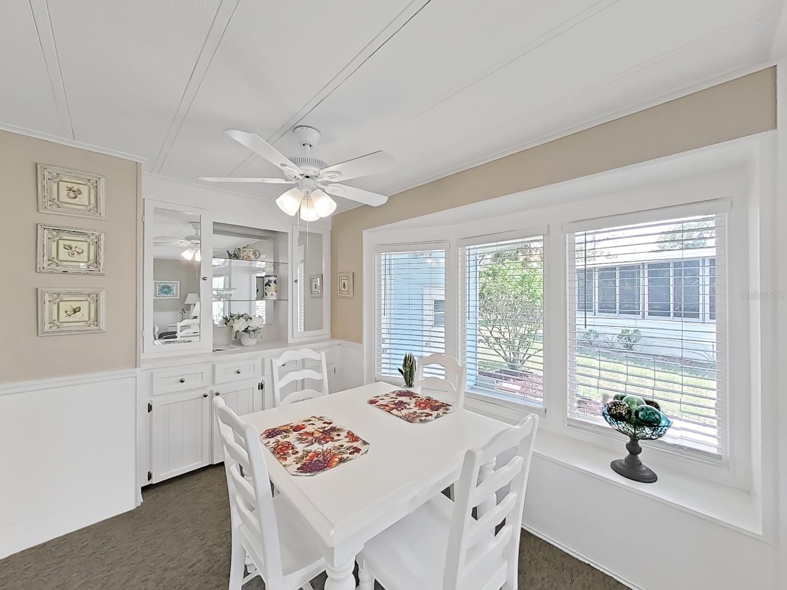 Image 15 of 48 For 4859 Foxwood Blvd