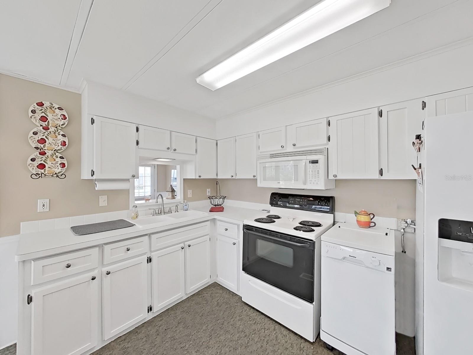 Image 20 of 48 For 4859 Foxwood Blvd