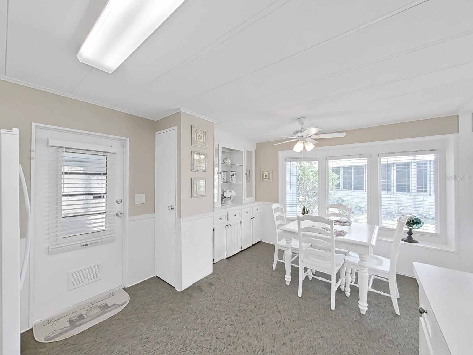 Image 22 of 48 For 4859 Foxwood Blvd