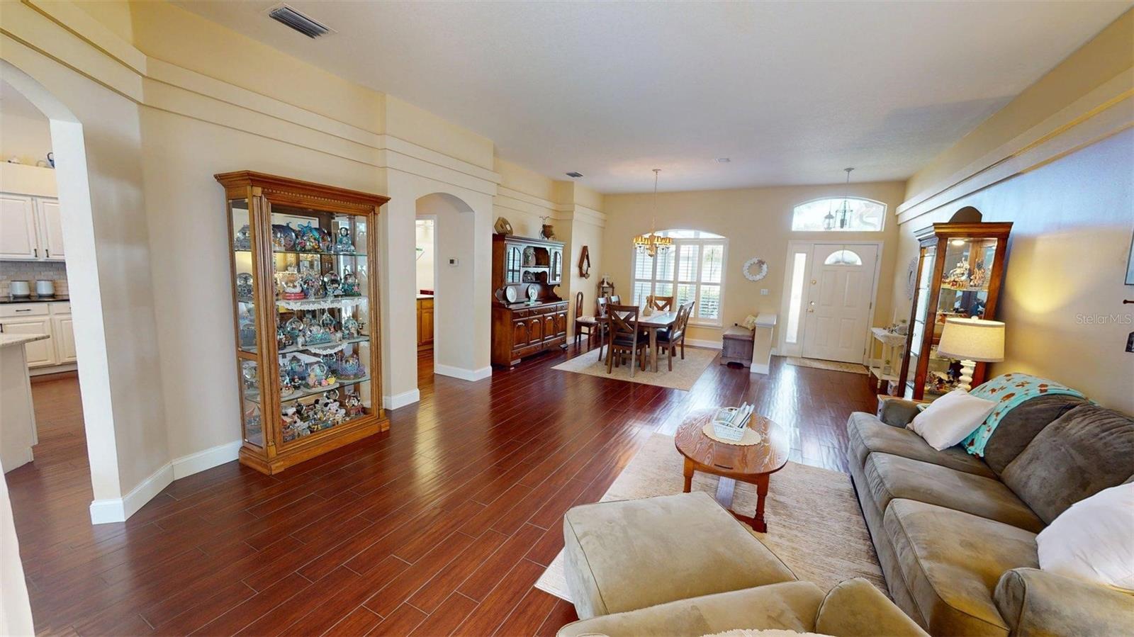 Image 11 of 55 For 4506 Gentrice Drive