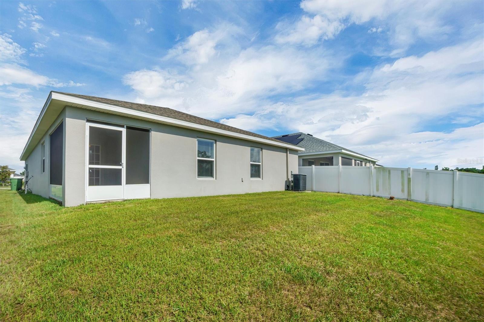 Image 32 of 42 For 648 Lorient Drive