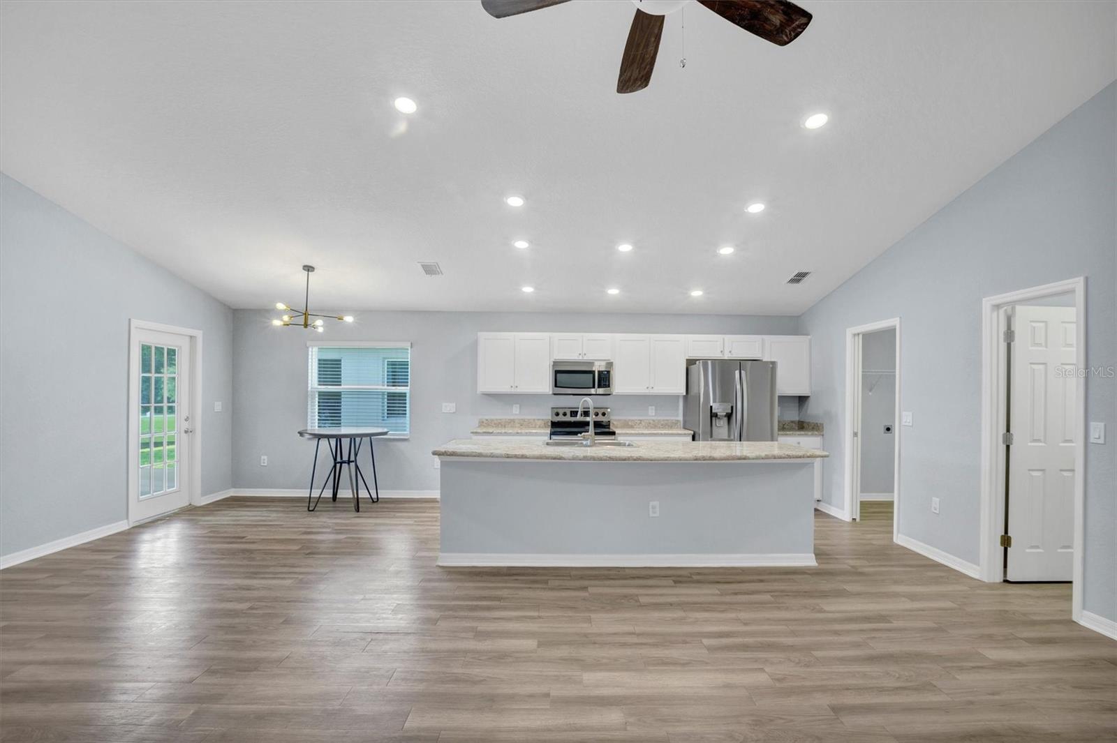 Image 5 of 42 For 648 Lorient Drive