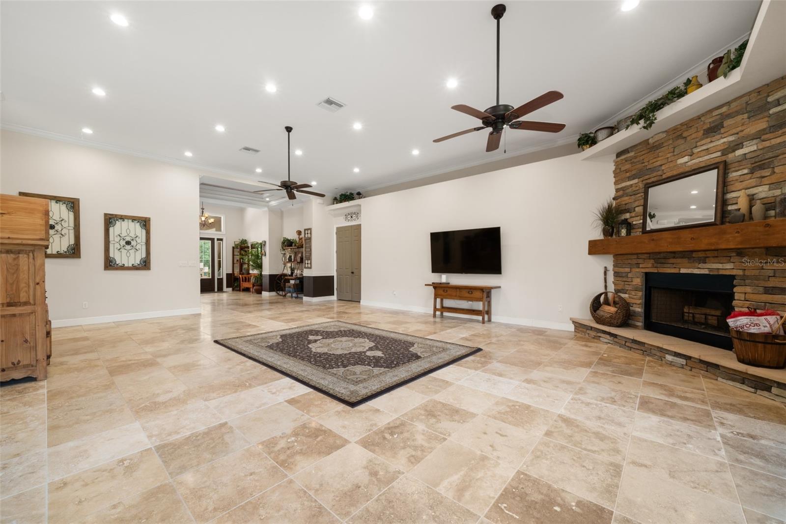 Image 4 of 85 For 3324 Miller Avenue