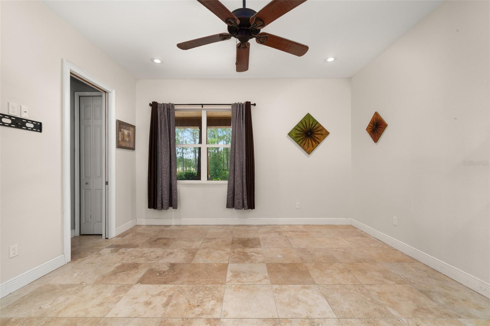 Image 41 of 85 For 3324 Miller Avenue