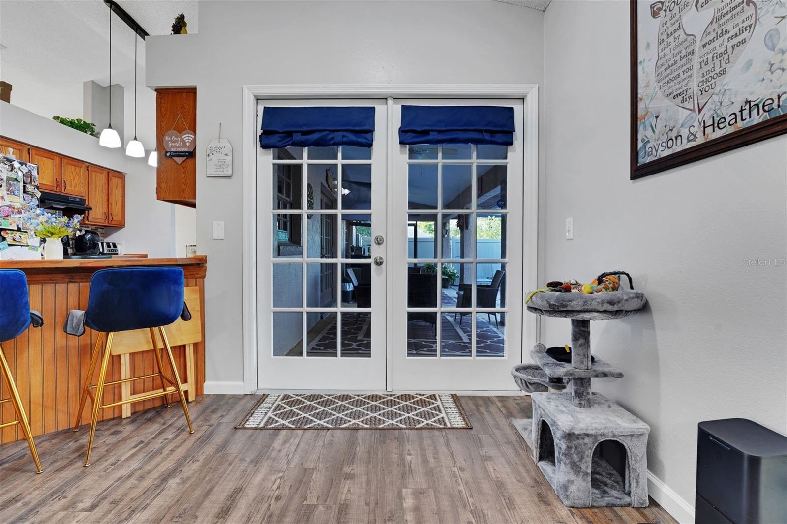 Image 18 of 50 For 505 8th Street S