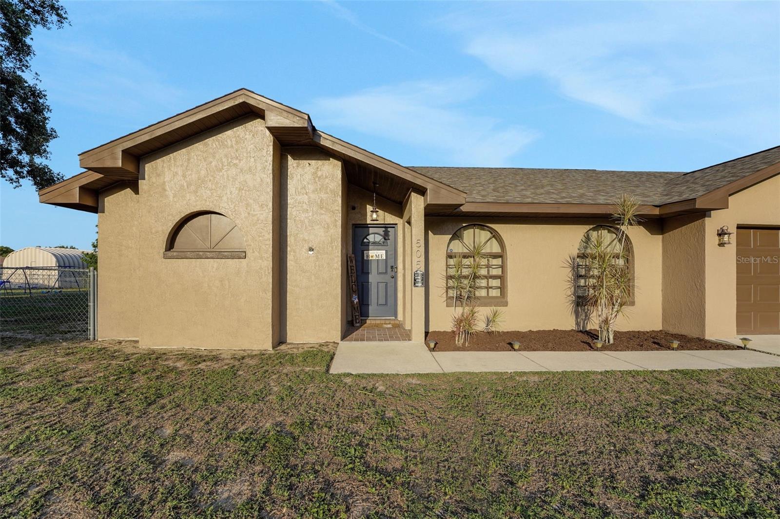 Image 2 of 50 For 505 8th Street S
