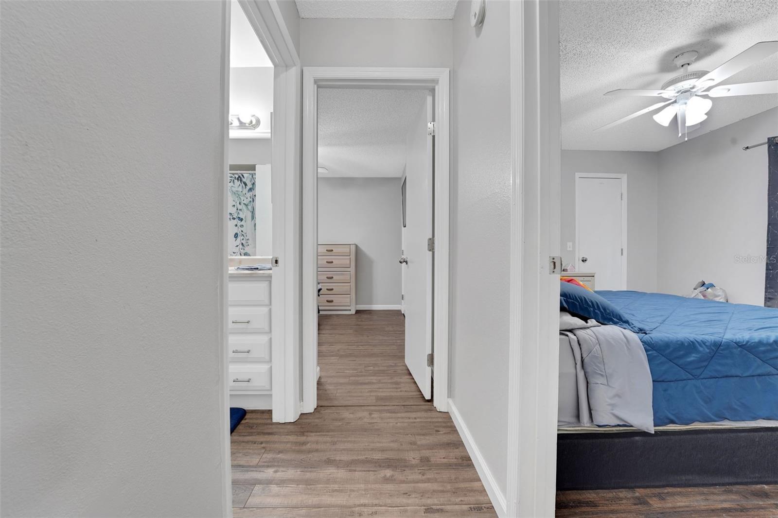 Image 32 of 50 For 505 8th Street S