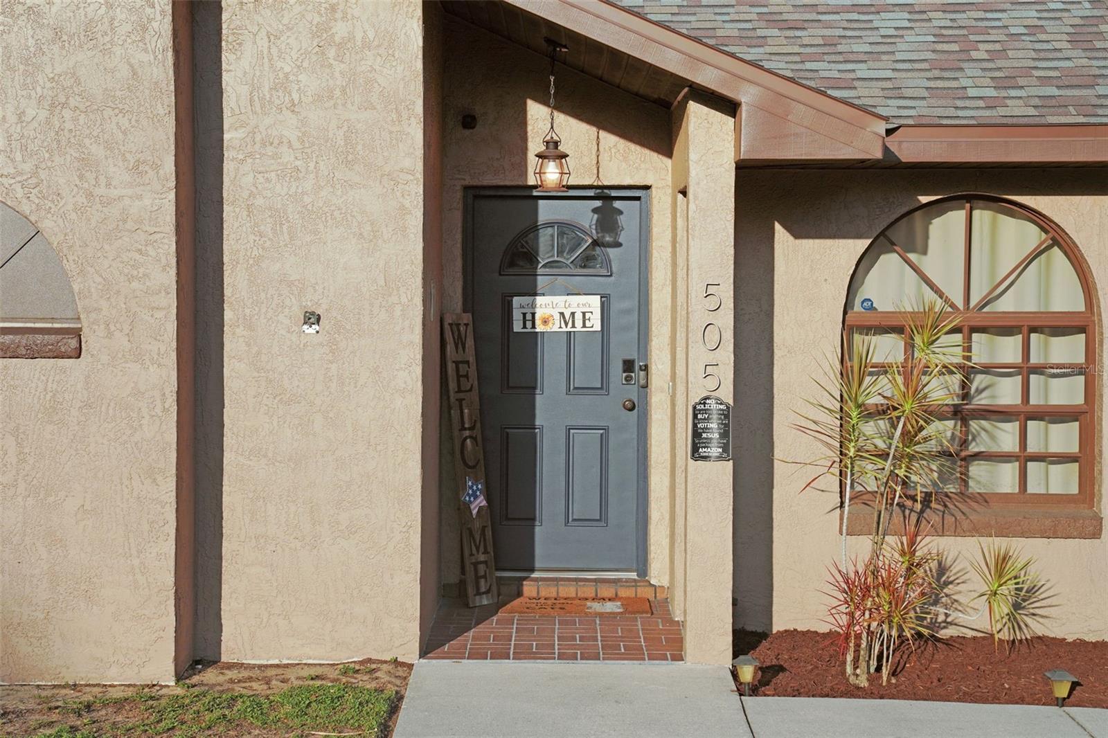 Image 4 of 50 For 505 8th Street S