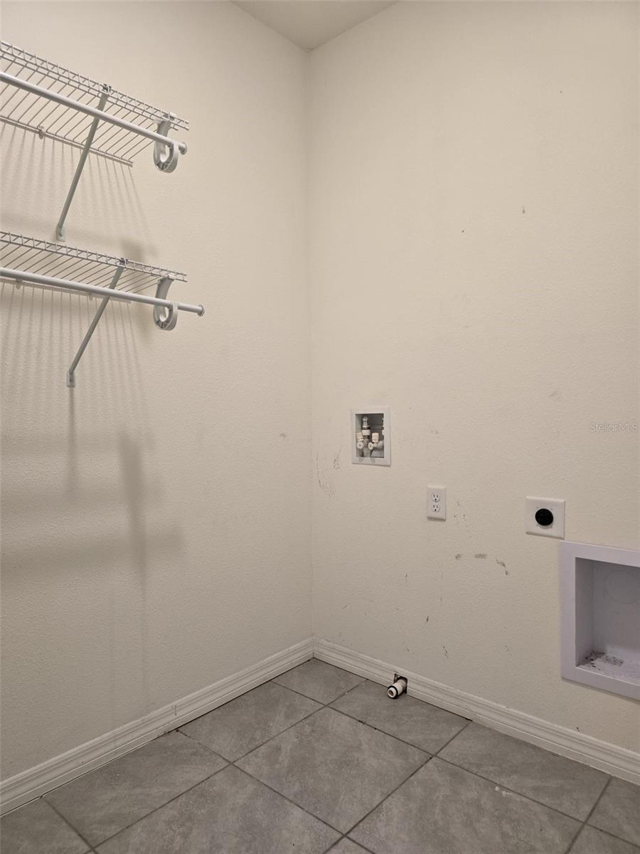 Image 40 of 44 For 1378 Fox Squirrel Drive