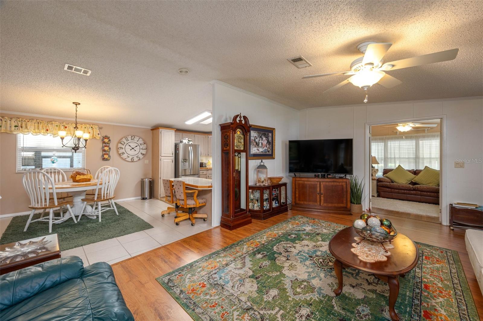 Image 12 of 55 For 8664 Breeze Hill Drive