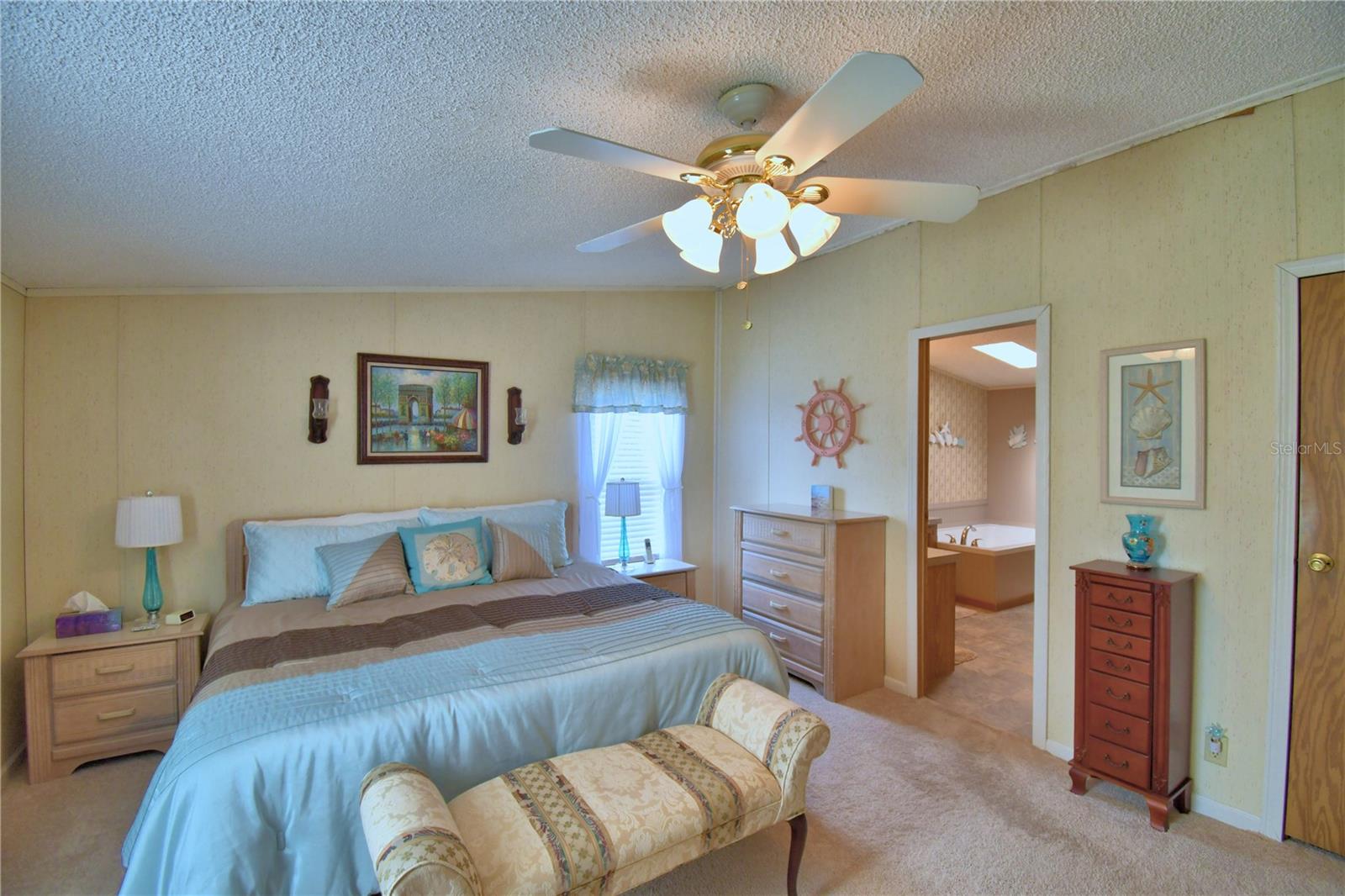 Image 19 of 76 For 5709 Lake Fox Drive