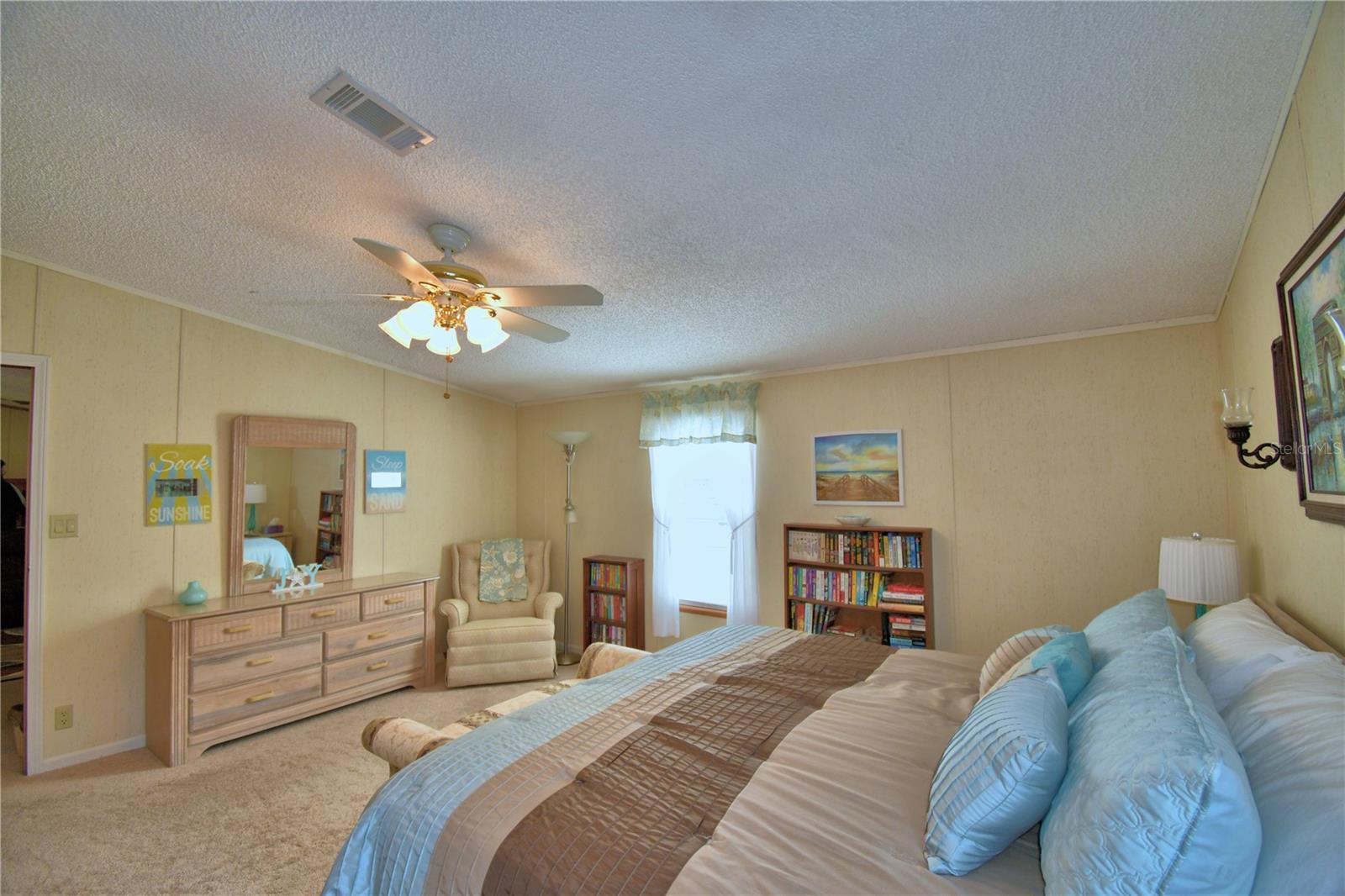 Image 20 of 76 For 5709 Lake Fox Drive