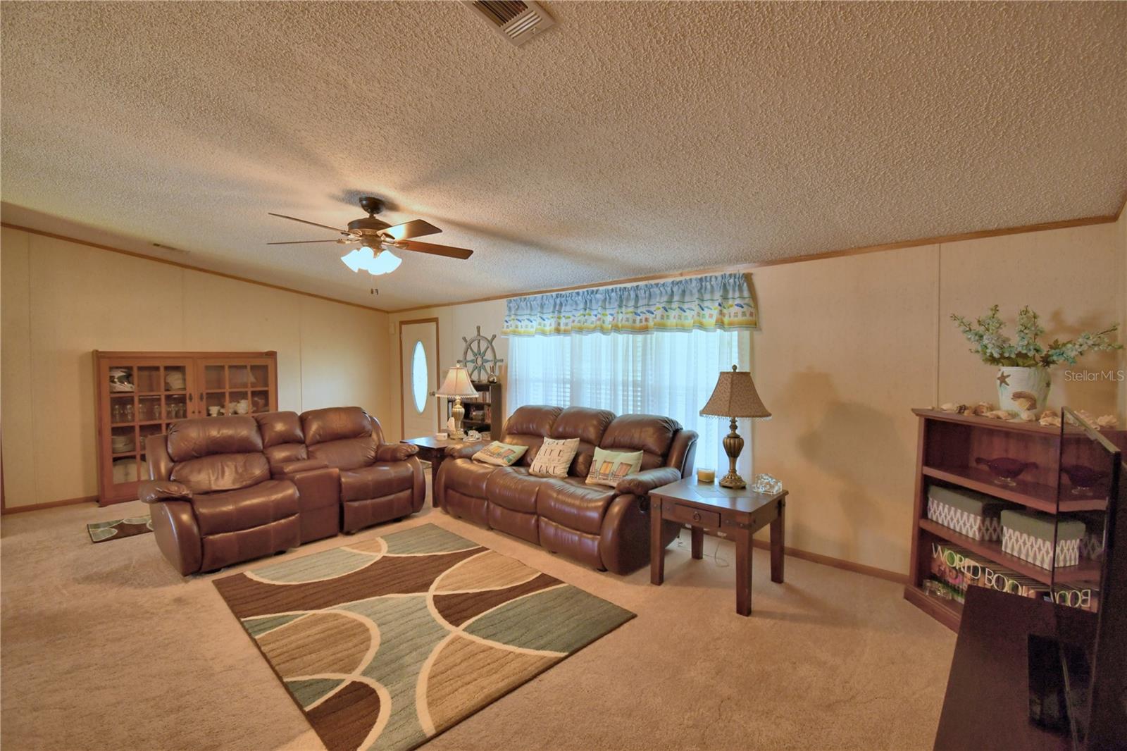 Image 42 of 76 For 5709 Lake Fox Drive