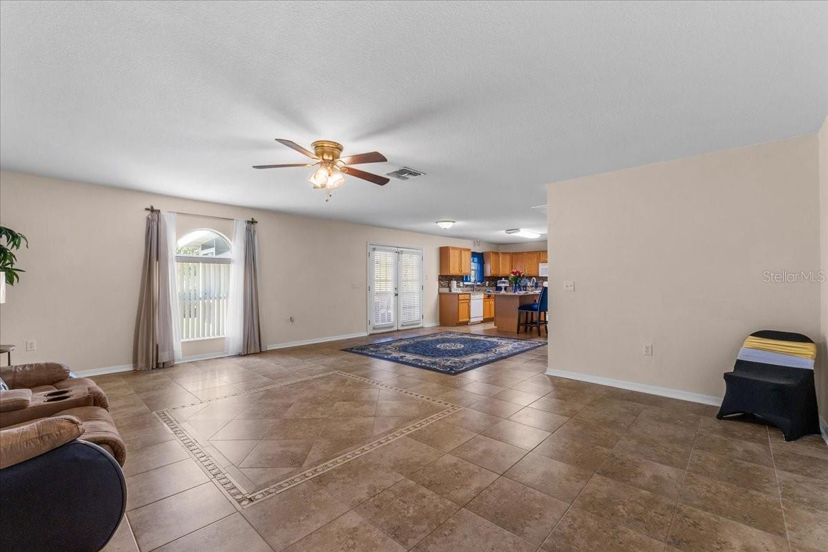 Image 14 of 60 For 1800 Emily Drive