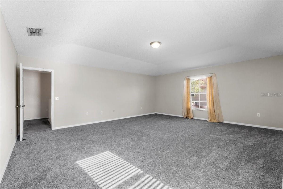 Image 25 of 60 For 1800 Emily Drive