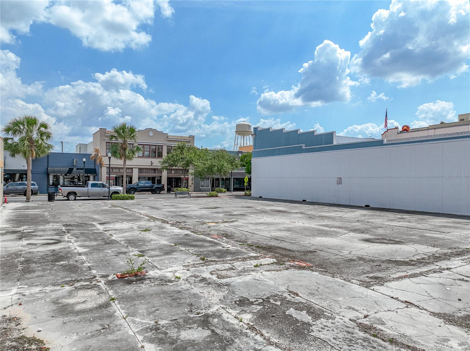 Image 13 of 25 For 233 Central Avenue