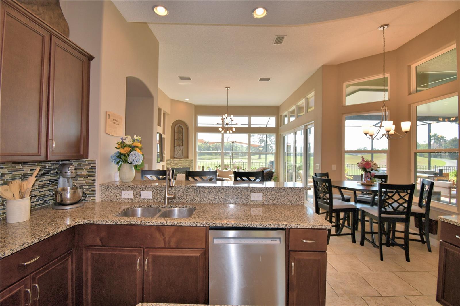 Image 14 of 67 For 2340 Pinehurst Court
