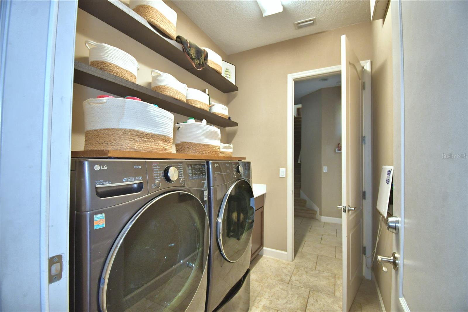 Image 22 of 67 For 2340 Pinehurst Court