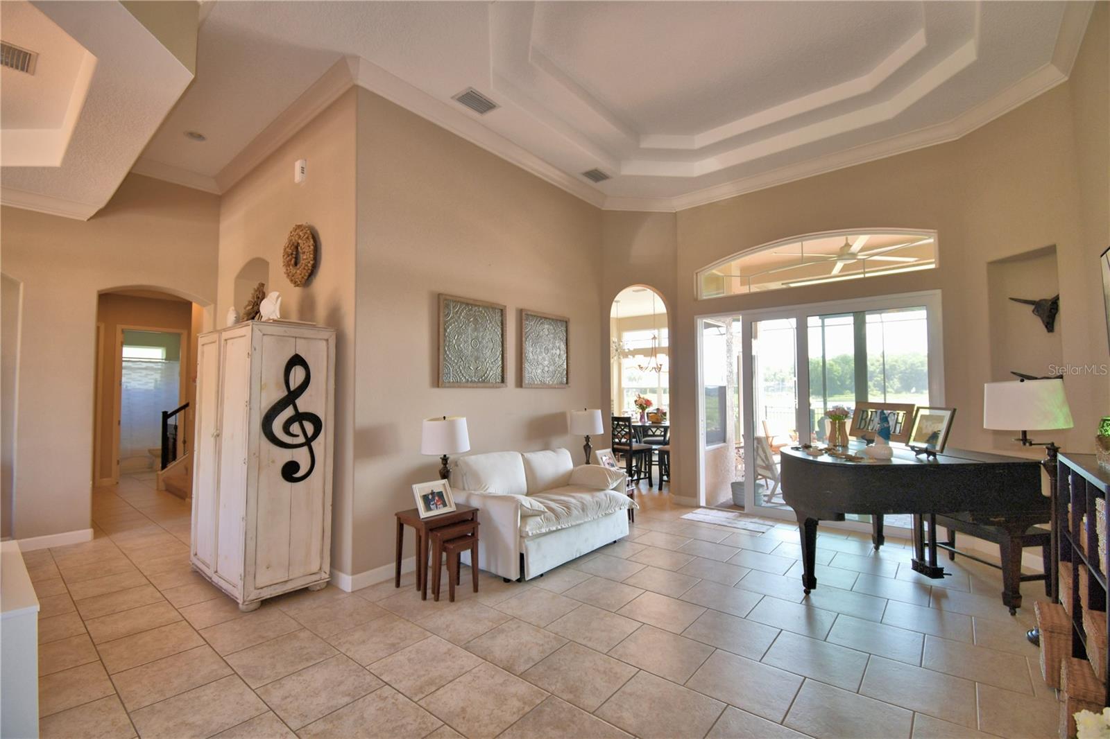 Image 7 of 67 For 2340 Pinehurst Court