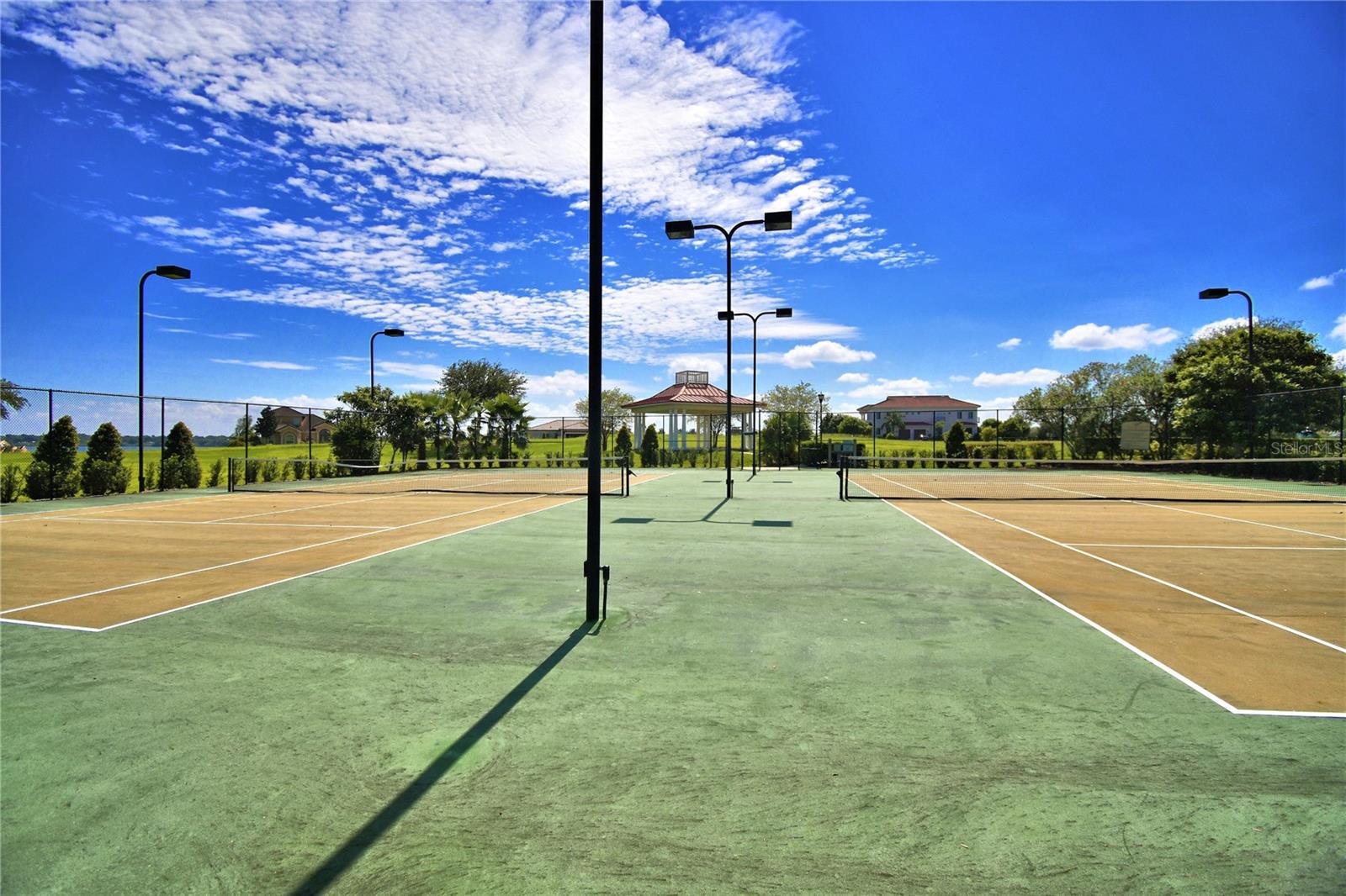 Image 98 of 100 For 445 Waterfern Trail Drive