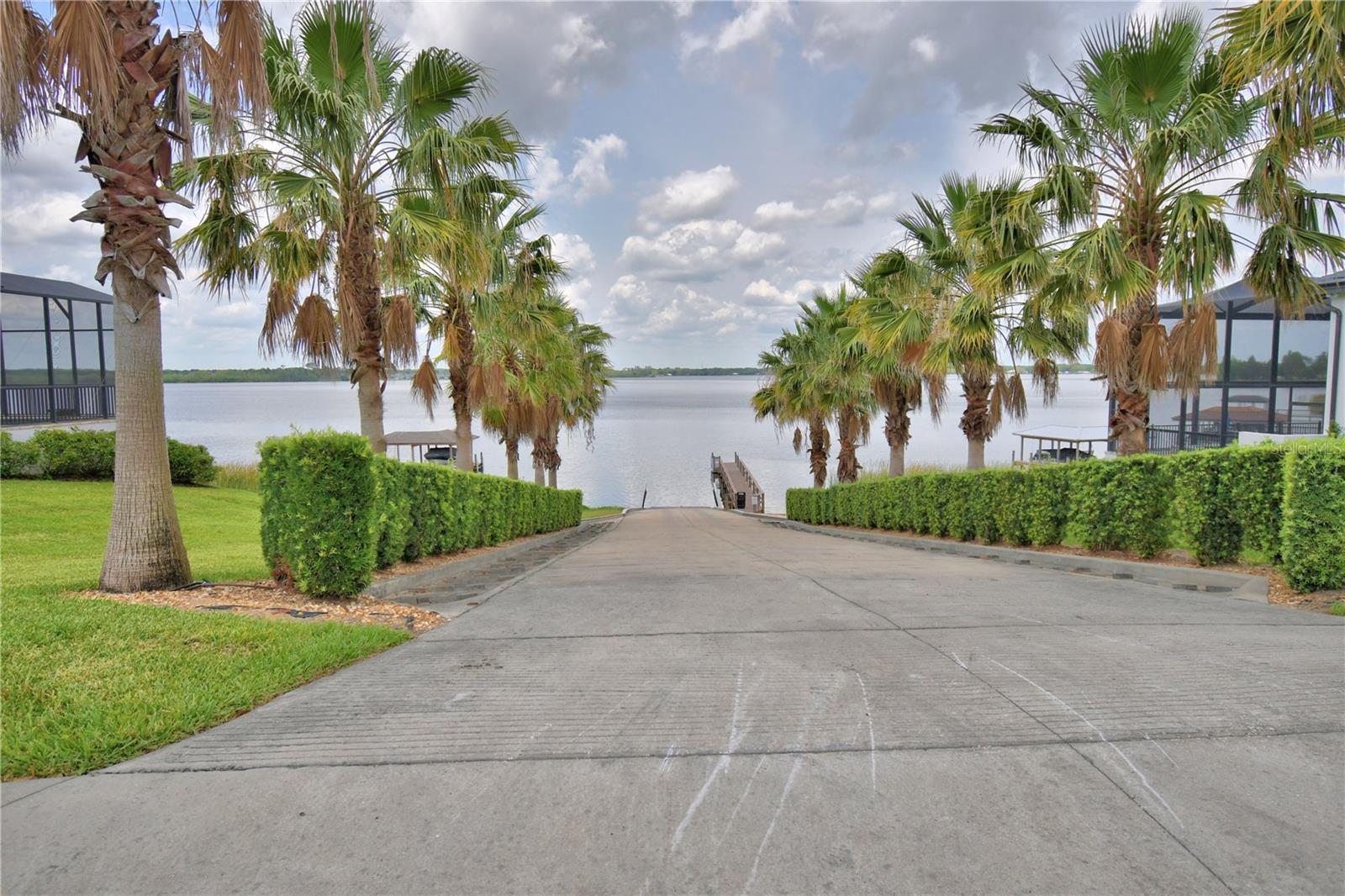 Image 99 of 100 For 445 Waterfern Trail Drive