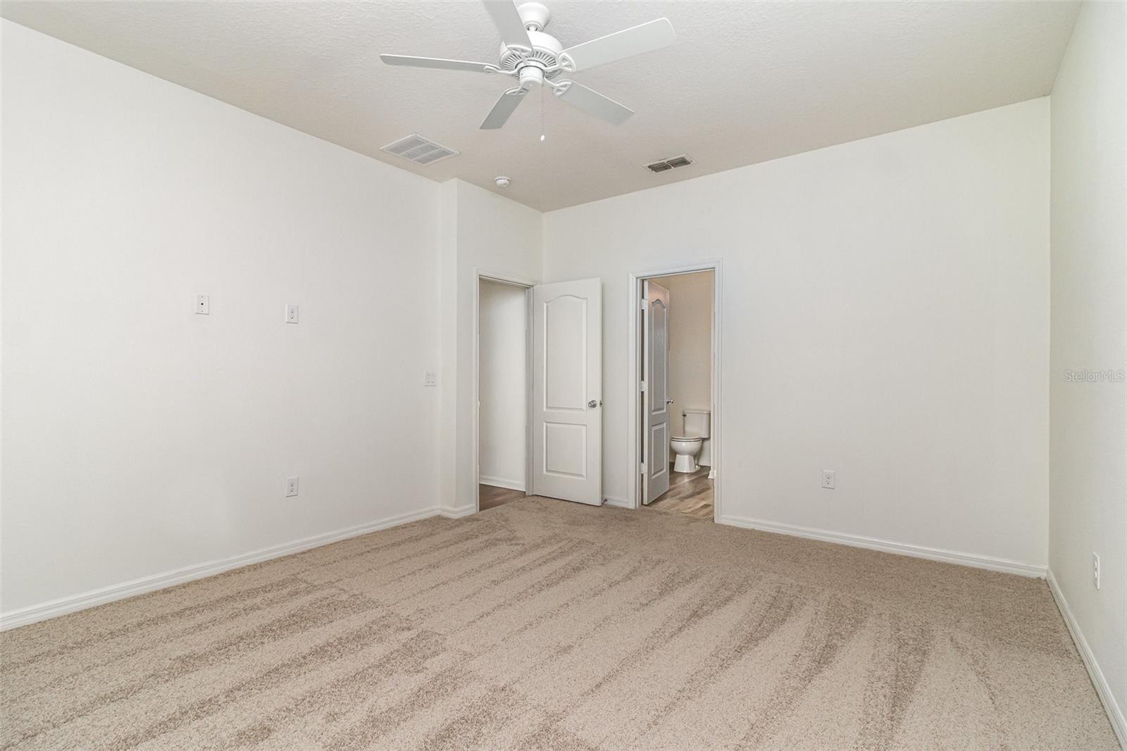 Image 10 of 26 For 122 Port Royal Court