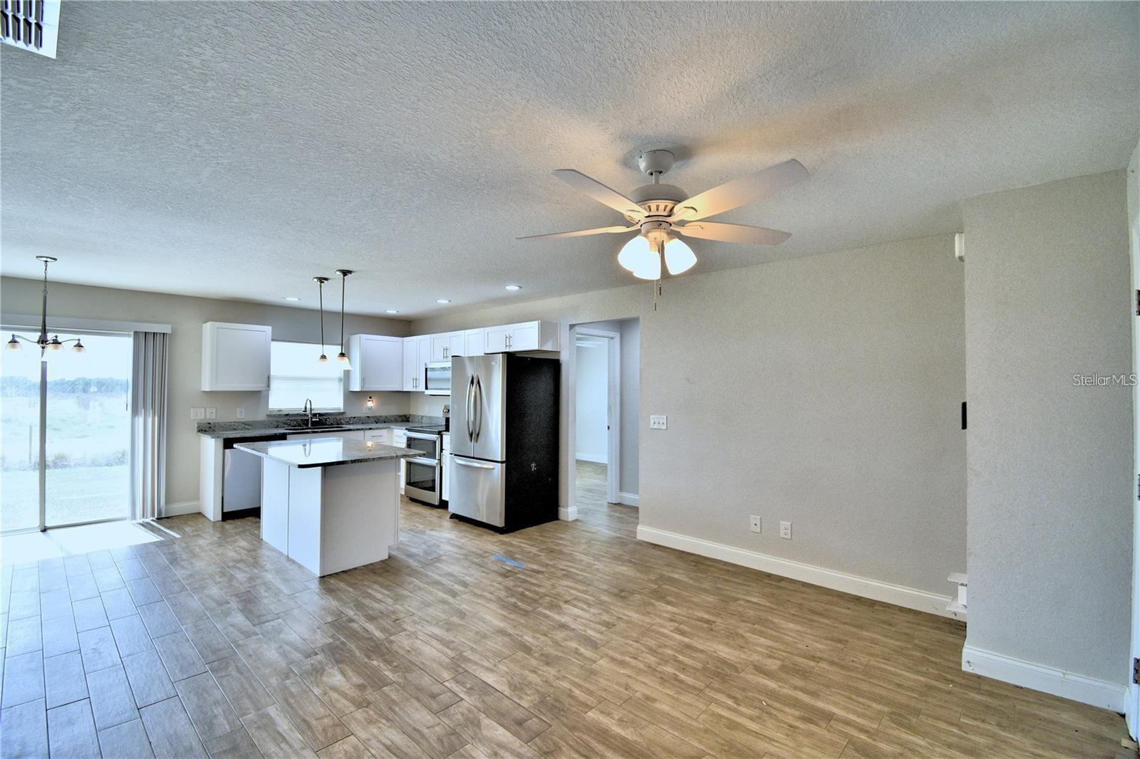 Image 11 of 17 For 140 Weeping Willow Road