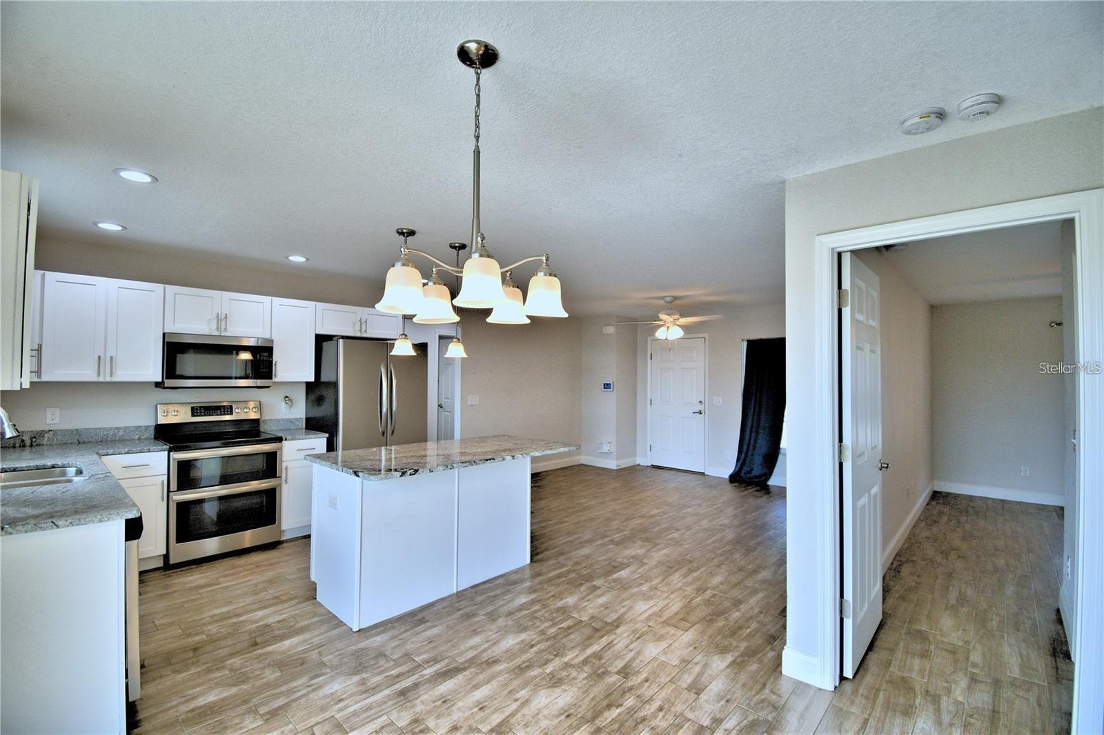 Image 5 of 17 For 140 Weeping Willow Road