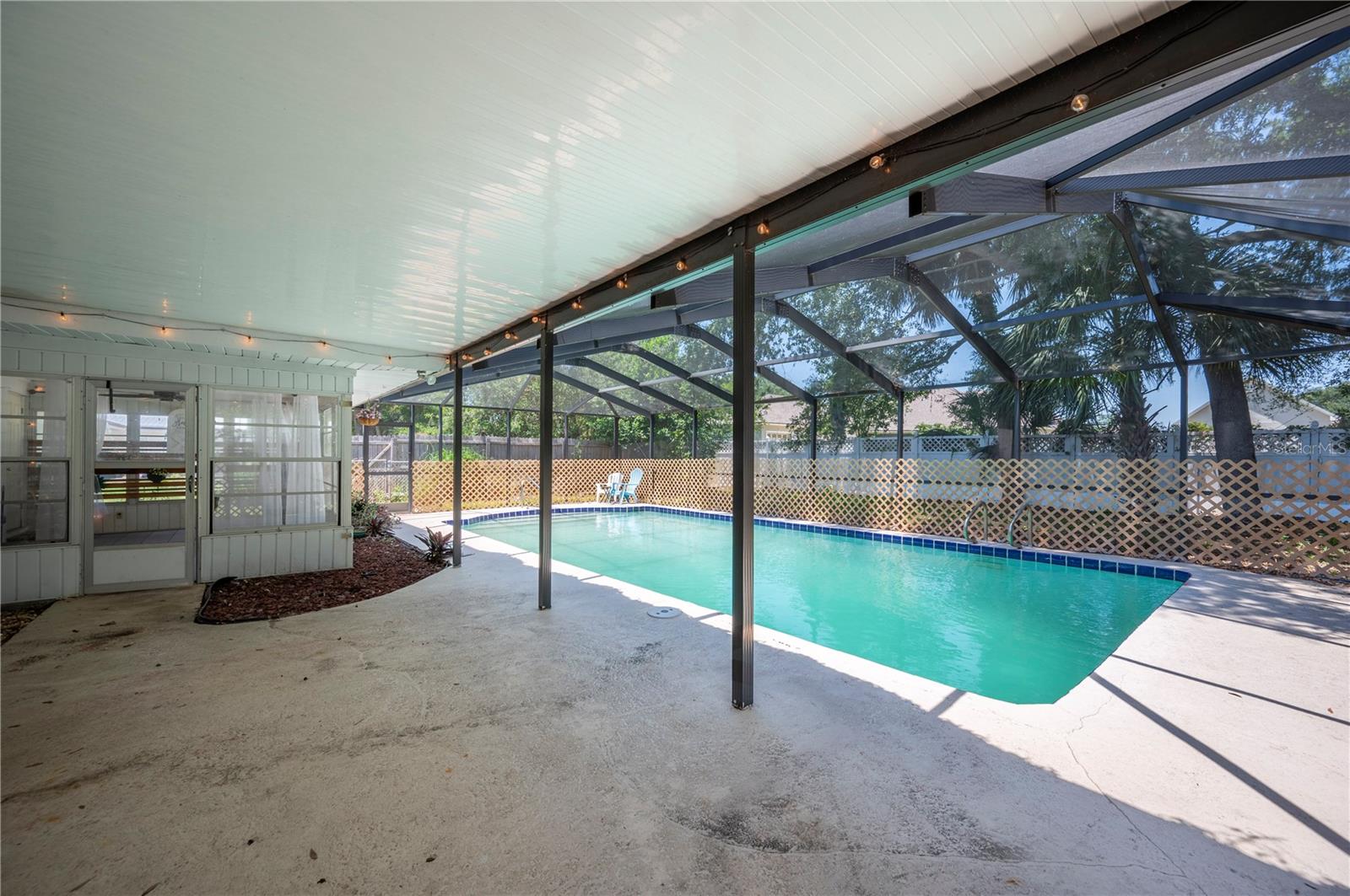 Image 31 of 37 For 961 Oleander Drive Se