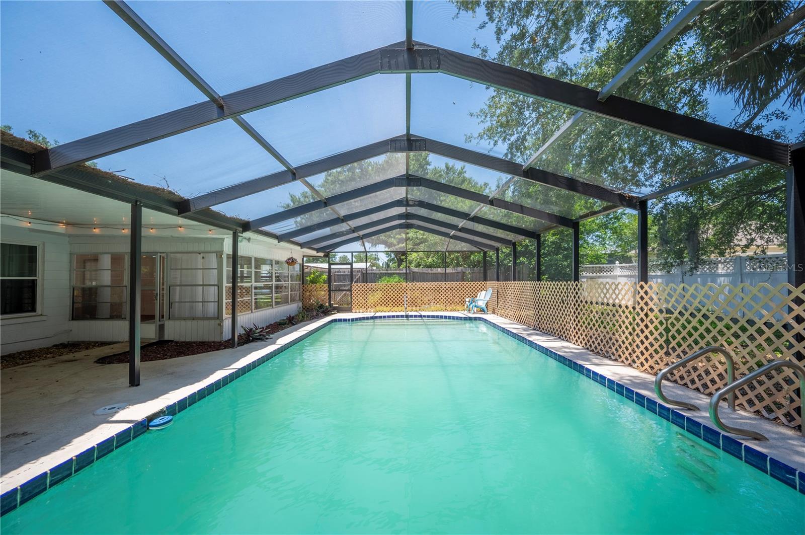 Image 32 of 37 For 961 Oleander Drive Se