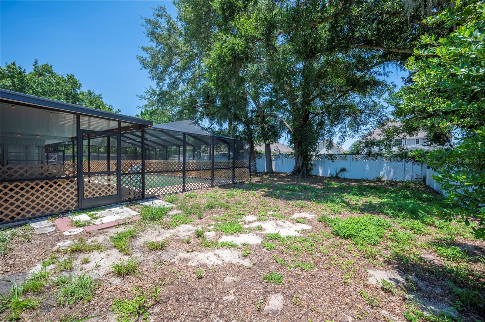 Image 35 of 37 For 961 Oleander Drive Se